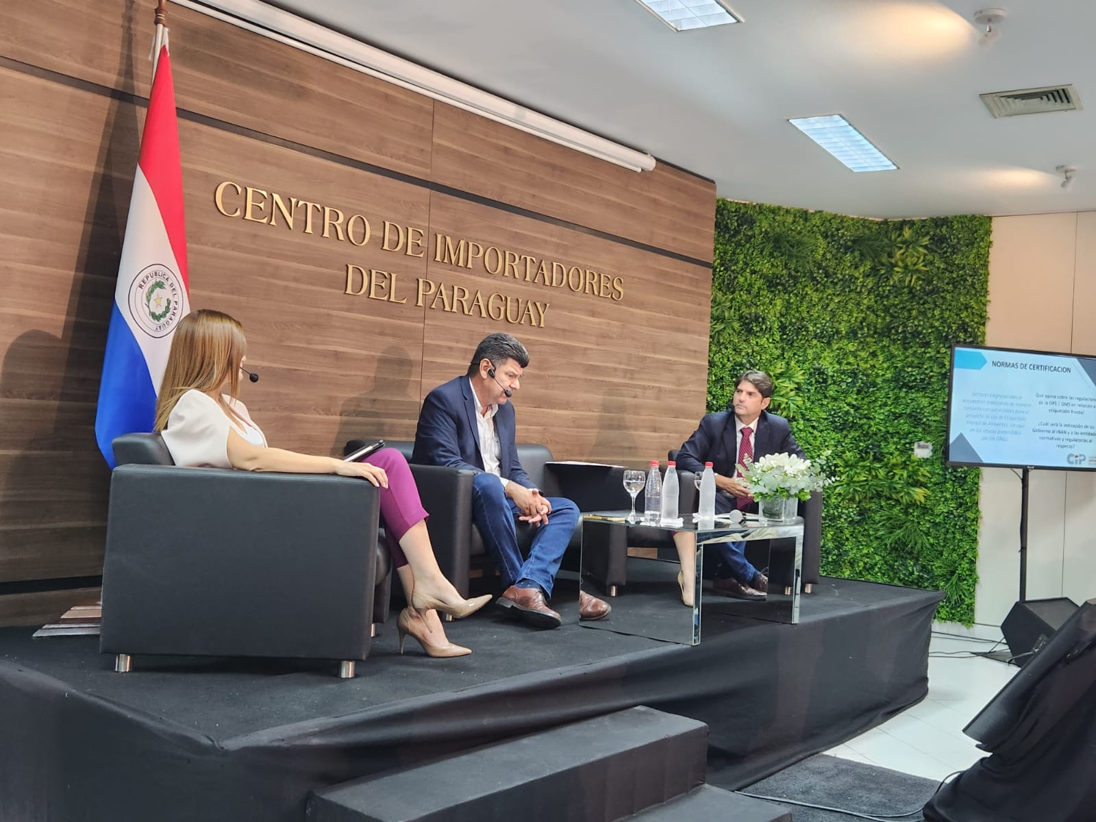 Candidatos presentaron su Plan de Gobierno y respondieron consultas sobre el Sector de Comercio Exterior en el CIP